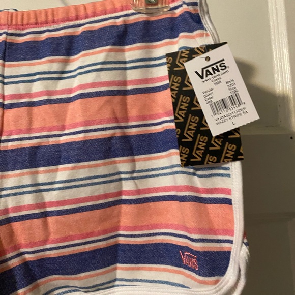 NWT! Vans Wazzy Stripe Sassed Shorts Pink Blue Multi Size Large - Picture 14 of 14